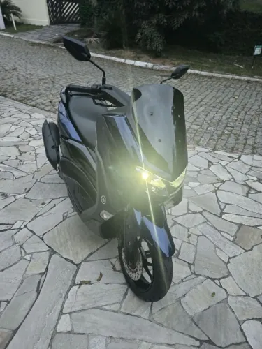Yamaha NMAX 160 2021