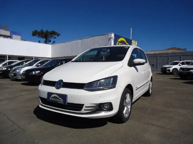 Volkswagen Fox Highline I Motion 1.6 Flex 16V 5P 2016