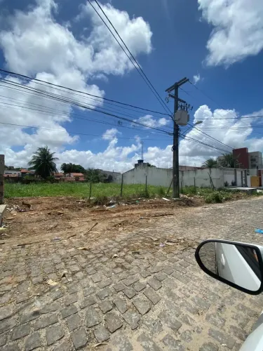 Terreno Nova Parnamirim com 600 m²- 20 x30- sombra R$ 330 MIL