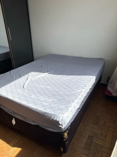 Cama box + colchão 