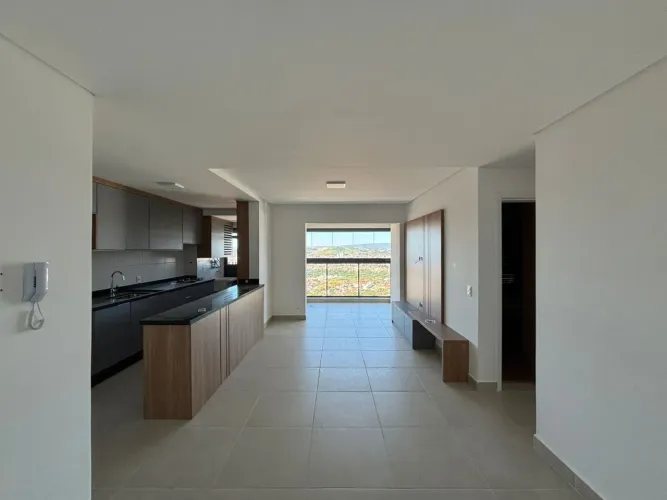 Apartamento de 78 m² com varanda gourmet no Portal da Colina