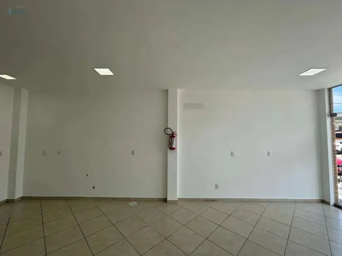 Centro Comercial Rubick - loja 3 predio 01