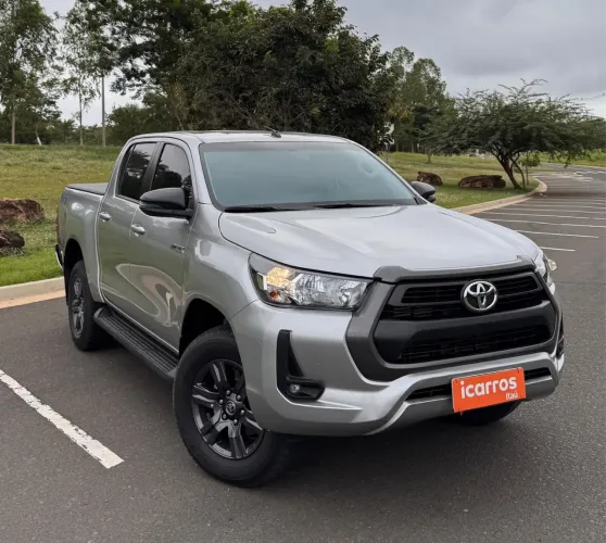 Toyota Hilux CD SR 4X4 2.8 TDI Diesel Aut. 2024