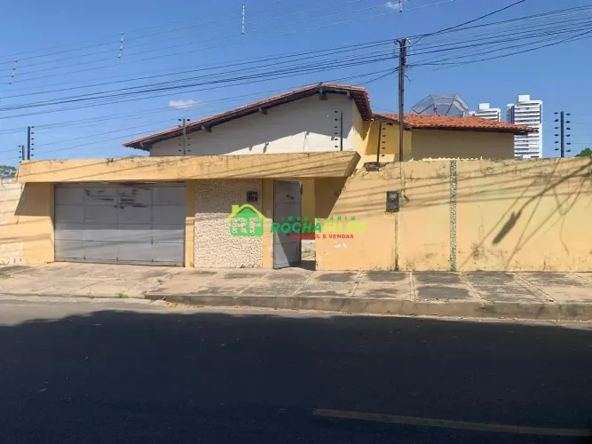 Casa comercial para alugar no bairro São Cristóvão