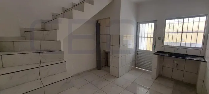 Casa para Locação em São Paulo, Vila Constança, 1 dormitório, 1 banheiro