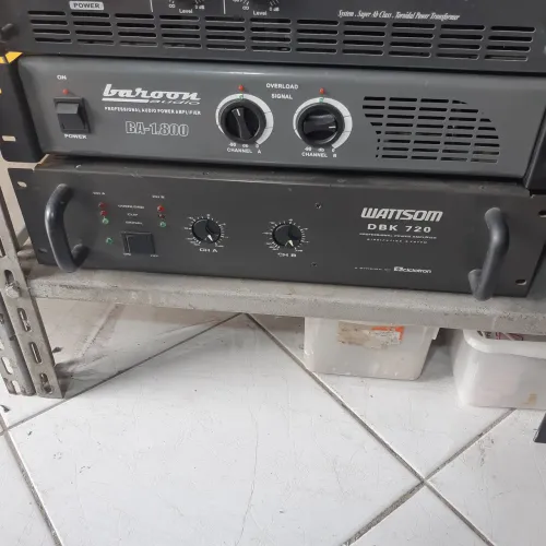 Amplificador BA-1800