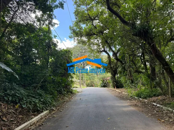 Cond. Vilarejo Vila Diva - LOTE 4.500 m² - Muito VERDE!