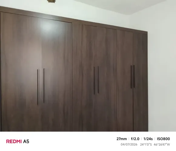 Guarda roupa casal 