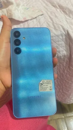 Vendo esse celular