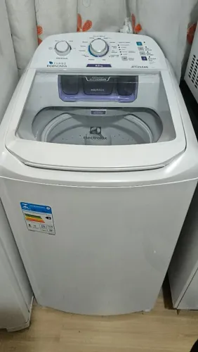 Máquina de Lavar Electrolux 8,5 kg Turbo Economia - Seminova