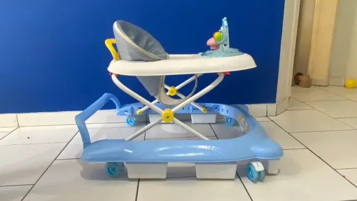 Andador Infantil - Maxi Baby