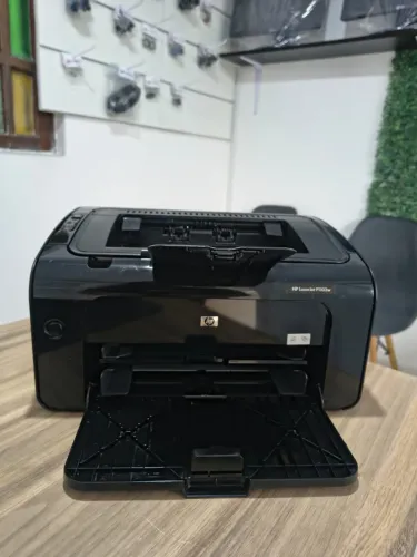 Impressora Laser HP P1102W