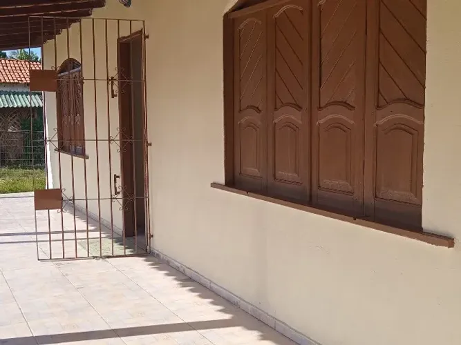 Alugo Casa em Algodoal