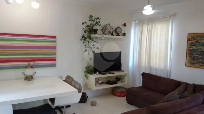 Casa à venda com 3 quartos, sendo 1 suíte, no condomínio Boulevard Morumbi, São Paulo - SP