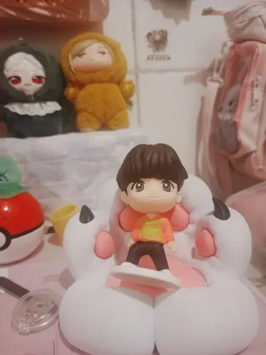 Boneco suga bts