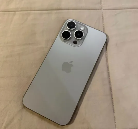iPhone 15 Pro Max