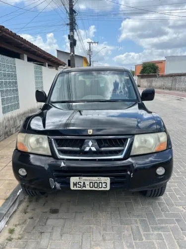 Mitsubishi Pajero HPE Full 3.2 4X4 T.i.dies. 5P AUT 2005