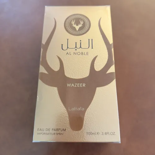 Perfume Al Noble Wazeer da marca Lattafa 100 ml