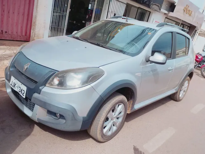 Renault Sandero Stepway Hi-flex 1.6 16V 5P 2012