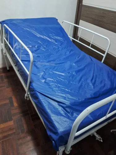 Cama hospitalar