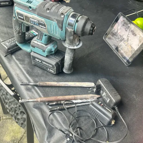 Martelere Wesco brushless modelo ws2806.9 + bateria 4.0ah + carregador ponteiros usado 