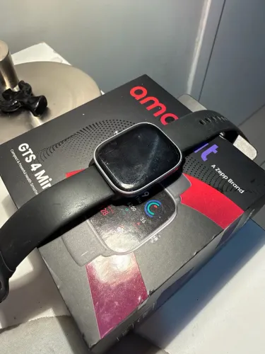 GTS 4 Mini Usado