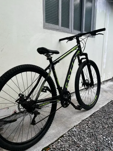 Bicicleta COLLI aro 29