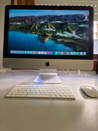 iMac Apple 21,5? 2017 i5 8GB 256GB + teclado e mouse