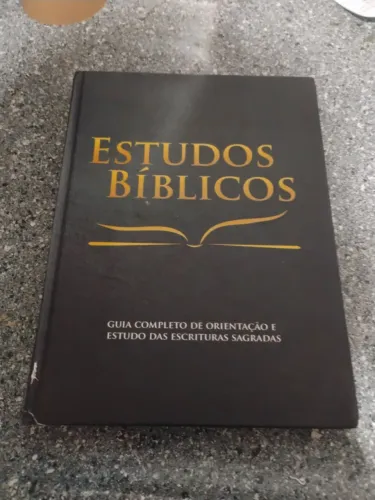Estudos Bíblicos 