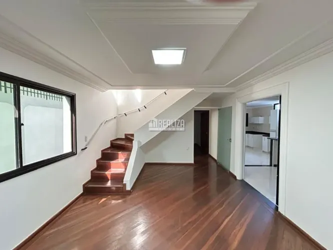 Casa à Venda e Locação em Uberlândia - Oportunidade!