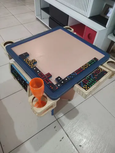 Mesa de dominó profissional