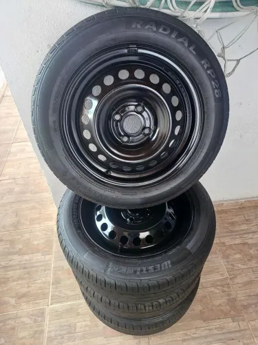 RODAS & PNEUS ARO 15 HB20