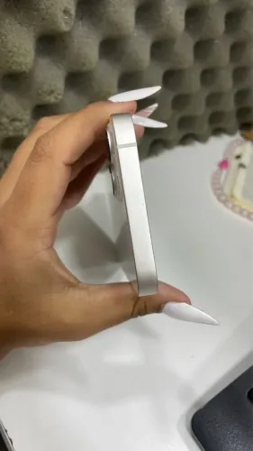 iPhone 13 seminovo 