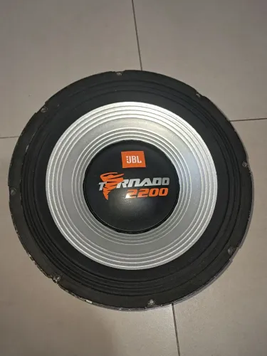 Vendo Tornado 2200