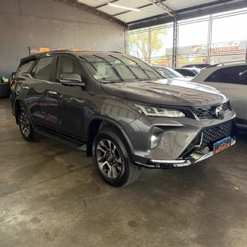 Toyota Hilux SW4 Diamond 2.8 TB 4X4 Die. Aut. 2024
