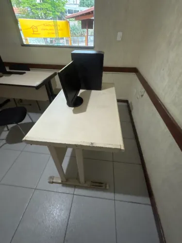 Vendo 3 meses de escritório