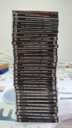DVD Coletânea Flamengo Títulos até 2009 + Histórias todas Copas do mundo + Copa 2002 34un