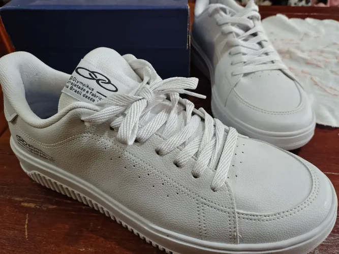 Tênnis Olympikus branco semi-novo