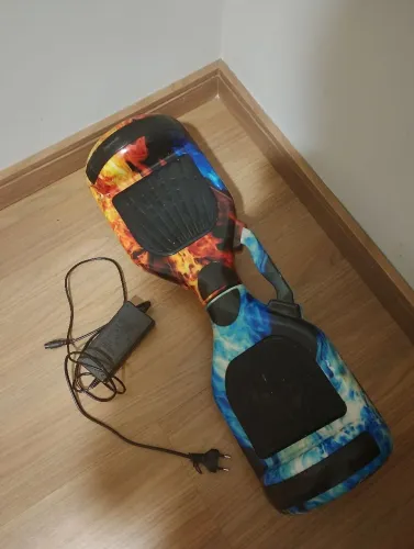 Hoverboard 6,5 Skate Elétrico, fogo e gelo, Led Bluetooth - Brinovar
