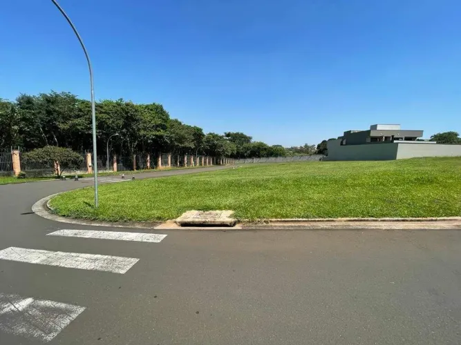 Terreno à venda, 610 m² por R$ 732.000,00 - Moinho Vermelho - Piracicaba/SP