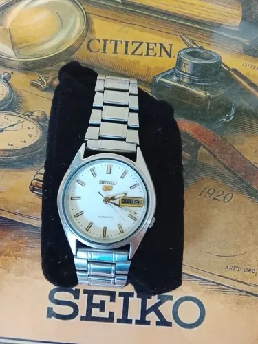 Seiko 5 7009