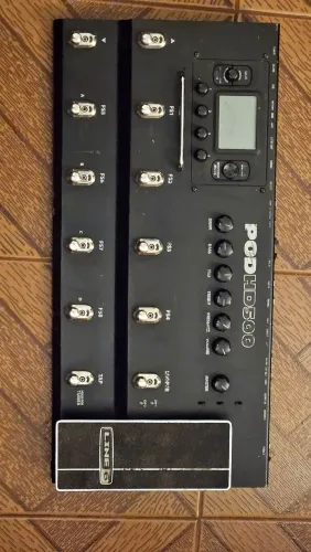 Pedaleira line 6 pod hd 500