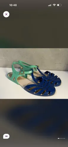 Sandália Melissa Aranha38