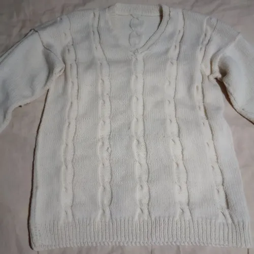 Suéter Blusão Tricot Grosso Feminino Gola V Cor Creme Bege