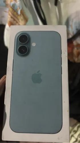 Vendo iPhone 16 novo