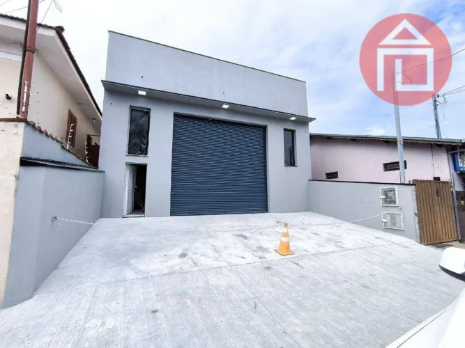 Barracão para alugar, 260 m² por R$ 12.000,00/mês - Matadouro - Bragança Paulista/SP