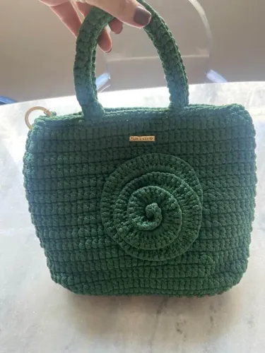 Bolsa crochê - feito à mão