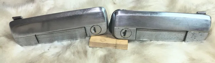 Par de fechadura maçaneta Fiat 147