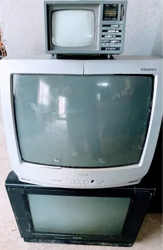 Lote de TV tubo não ligam 