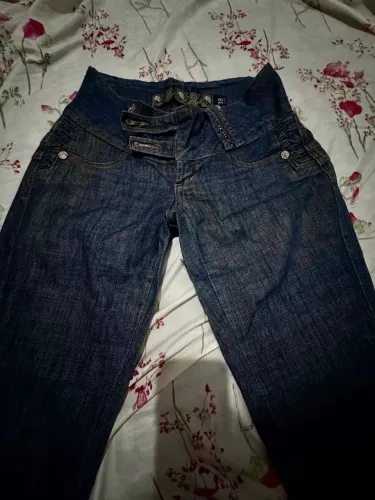 Roupas variadas feminina e infantil masculina